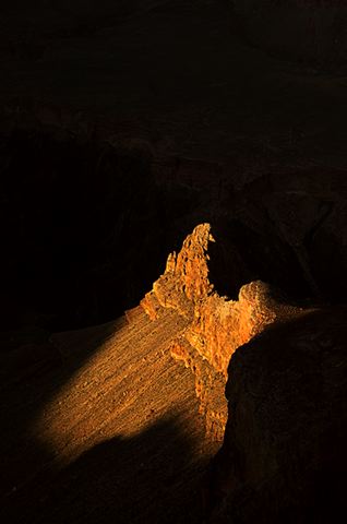 Ledge;Mountain;Cliff;Precipice;Peak;Mountain Top;Rock Formations;Rocks;Boulder;Nature;Vertical;High;Power;Powerful;Scenic View;Scenics;Summit;Abstract;Abstractions;Shadow;Sunlight;Sunset;Sunrise