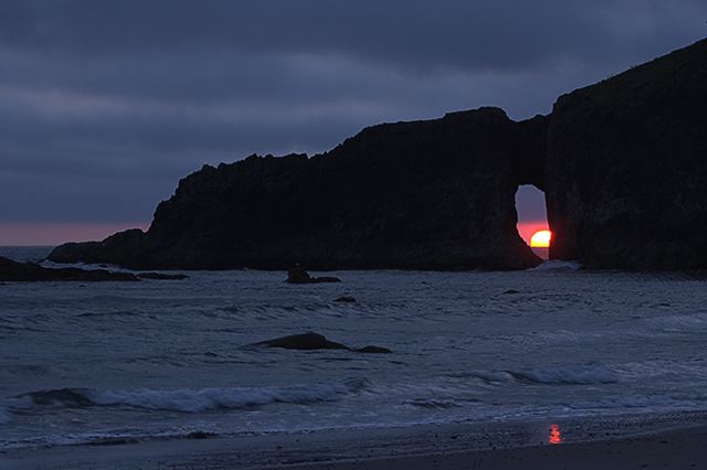 Sunset;Dusk;Evening;Nightfall;Sun;Ocean;Beach;Waves;Shore;Shoreline;Sand;Wet;Water;Sandy;Sea