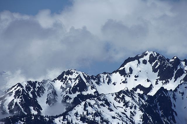 Ledge;Mountain;Cliff;Precipice;Peak;Mountain Top;Rock Formations;Rocks;Boulder;Nature;Vertical;High;Power;Powerful;Scenic View;Scenics;Summit