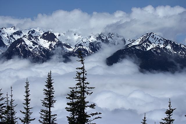 Ledge;Mountain;Cliff;Precipice;Peak;Mountain Top;Rock Formations;Rocks;Boulder;Nature;Vertical;High;Power;Powerful;Scenic View;Scenics;Summit