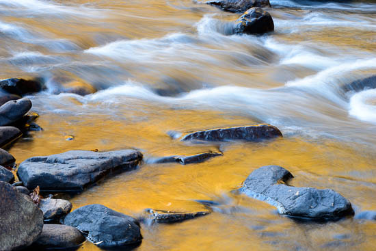 Alabama;Blue;Fort Payne;Gold;Little River Canyon National Preserve;Orange;Rapids;Reflection;Reflections;Ripple;River;Rock;Rocks;Rocky;Stone;Stones;Stream;United States;Water;Yellow;flowing;river bank
