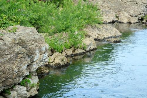 Blue;Boulder;Boulders;Creek;Flow;Green;River;Rock;Rock Formations;Rock Island;Rock Island State Park;Rocks;Rocky;Stone;Stones;Stream;Stream Bank;Tan;Water;flowing;river bank;vegetation