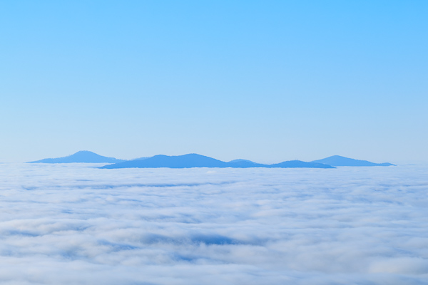 Blue;Calm;Cloud;Cloud Formation;Clouds;Concepts;Fog;Great Smoky;Great Smoky Mountains National Park;Healing;Health care;Healthcare;Minimalism;Mist;Mountain;Mountain Side;Mountain Top;Mountainous;Nature;Obscured;Oneness;Pastoral;Summit;Tennessee;United States;arts';color;foggy;haze;landscape;mist;misty;peaceful;restful;serene;sky;soothing;tranquil;zen