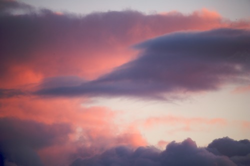 Abstract;Abstractions;Blue;close of day;Cloud;Cloud Formation;Clouds;dusk;evening;eventide;last Light;Lavender;Patterns;Pink;Purple;Shapes;Sky;sun;sunset;Textures;Weather