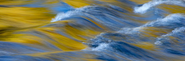 Abstract;Abstractions;Cascade;Cascading;Cataract;Chute;Cliff;Cool;Falling;Falls;Flow;Healing;Health care;Healthcare;Oneness;Panoramic;Patterns;Peaceful;Pool of Water;Pouring;Reflections;Rock Face;Shapes;Sheer;Spilling;Spray;Steep;Stream;Tennessee;Textures;Water;Waterfall;Wet;calm;flowing;restful;serene;soothing;tranquil